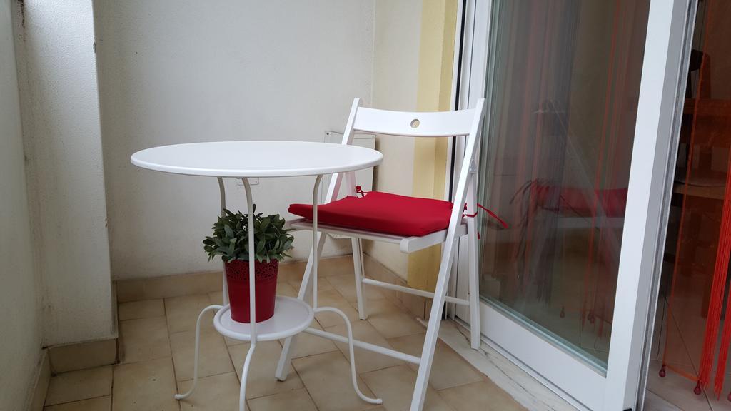 - T2 Old Town - 200m Appartement